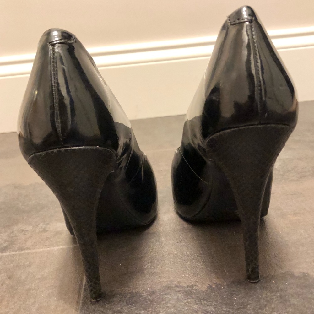 Jessica Simpson Heels - Picture 4 of 6